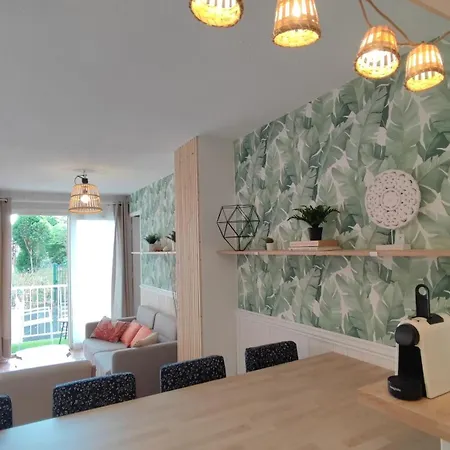 L' Abri-cotier Apartment